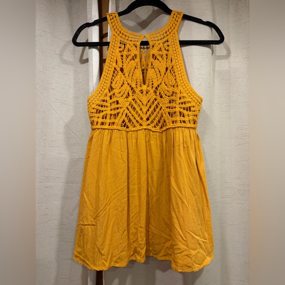 Lovestitch  Yellow Crochet Halter Women's Top - Picture 8 of 11